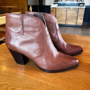 Frye Jennifer Ankle Boots Womens 7.5 Brown Block Heel Pointed Toe Chic